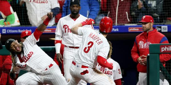 Phillies se pone a un triunfo de la Serie Mundial a base de cuadrangulares