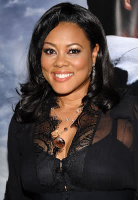 Lela Rochon at the Los Angeles premiere of Paramount Pictures' Shooter