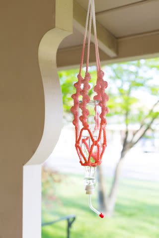 <p><a href="https://lovelyindeed.com/diy-macrame-hummingbird-feeder/" data-component="link" data-source="inlineLink" data-type="externalLink" data-ordinal="1">Lovely Indeed</a></p>