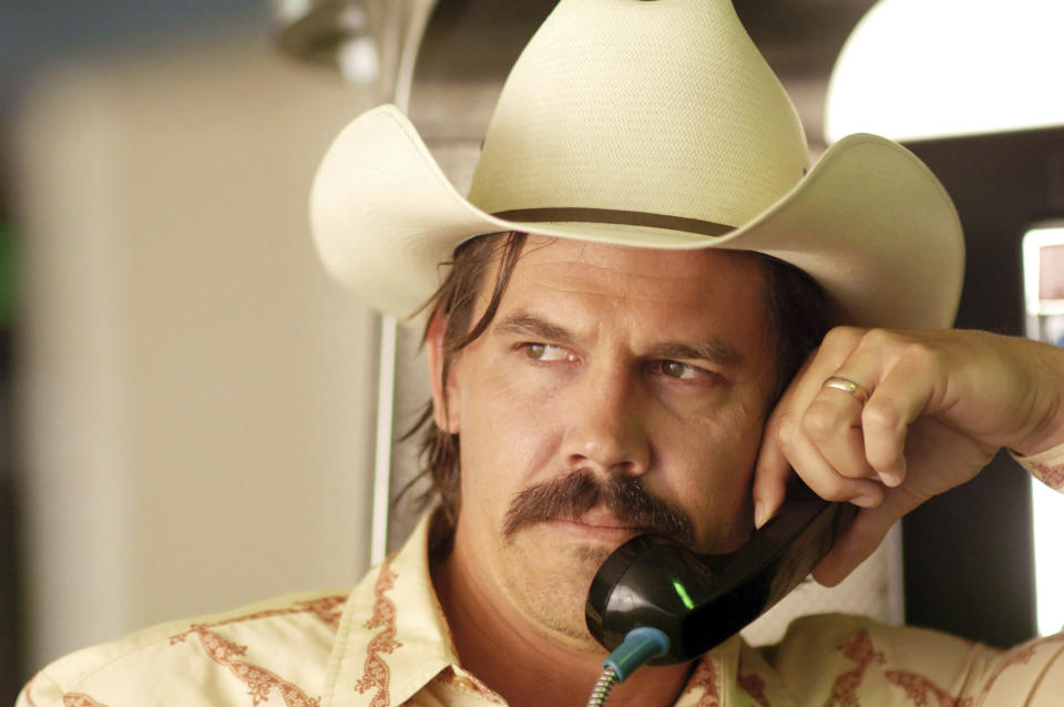 NO COUNTRY FOR OLD MEN, Josh Brolin, 2007, © Miramax/courtesy Everett Collection