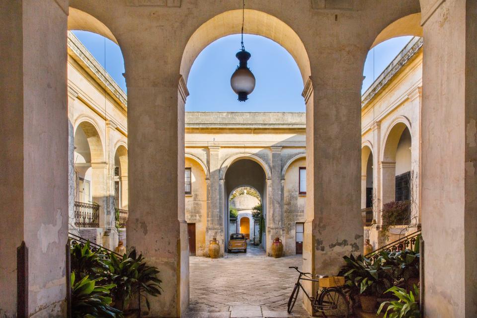 The courtyard at Palazzo Daniele.