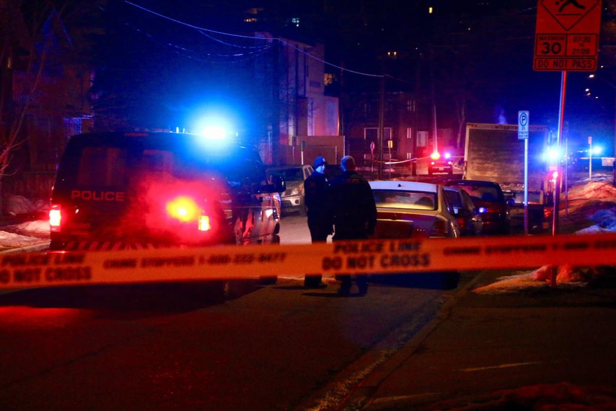 Police say the suspect was declared dead at the scene in Bridgeland, an inner-city neighbourhood in northeast Calgary. ( Evelyne Asselin/CBC - image credit)