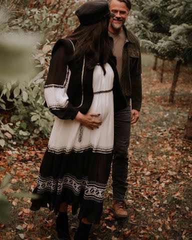 <p>Taylor Jane Photography</p> Audra Mari and Josh Duhamel