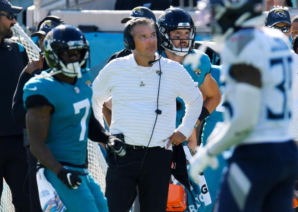 Urban Meyer looks at the scoreboard during the Jaguars' Oct. 10 loss to the Titans.