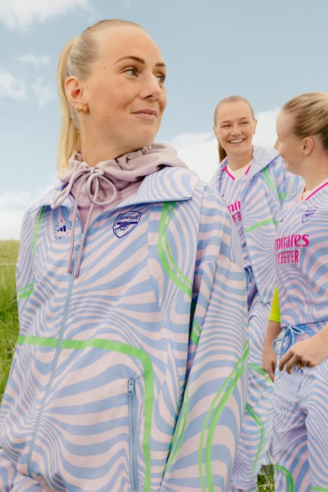 adidas by Stella McCartney Unveil Industry-First, with Viscose Sportswear  Made in Collaboration with 12 Pioneering Partners