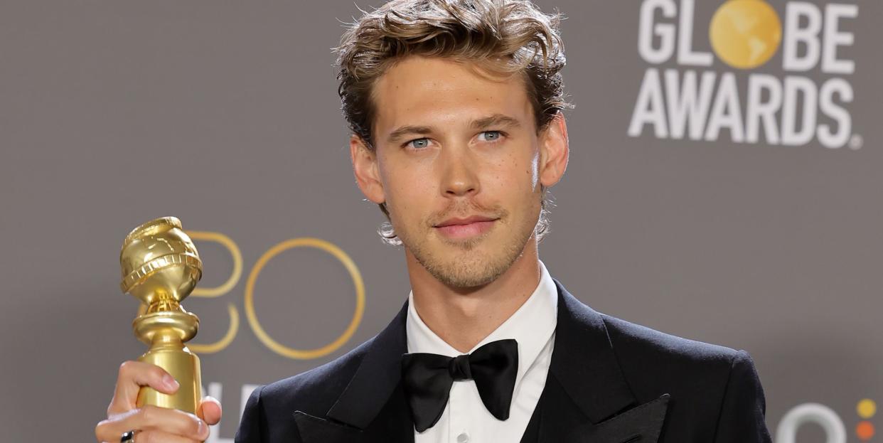 beverly hills, california january 10 austin butler poses with the best actor in a motion picture – drama award for elvis in the press room during the 80th annual golden globe awards at the beverly hilton on january 10, 2023 in beverly hills, california photo by amy sussmangetty images