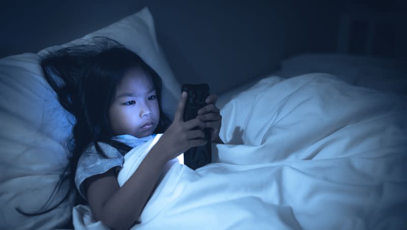 In 2021, children between the ages of 8 and 10 spent an average of 5 and a half hours per day on screens. Social media is having a negative impact on children across the nation.