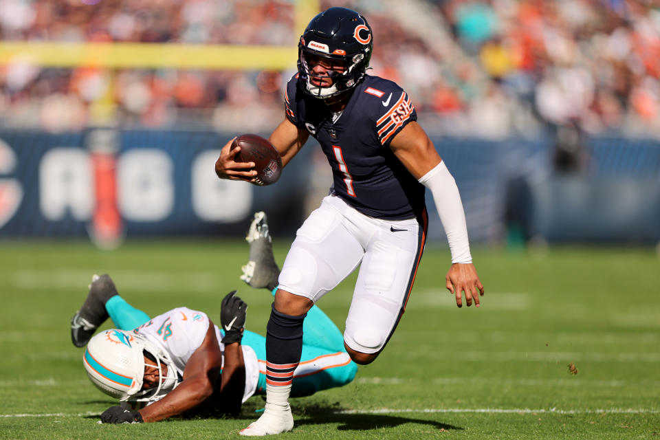 Justin Fields of the Chicago Bears had a great game against the Dolphins.  (Photo by Michael Reaves/Getty Images)
