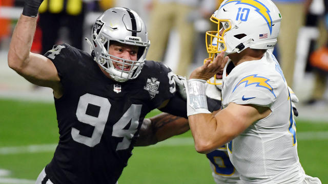 PSU Alum, Raiders DE Carl Nassib Becomes NFL's First Openly Gay Player -  Steelers Now