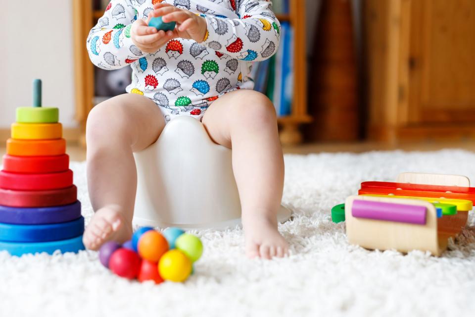 These Baby Floor Seats Will Help Free Up Your Hands