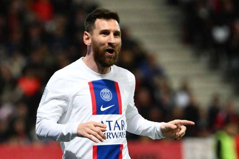 La sonrisa de Lionel Messi tras convertir su gol, el primero de PSG