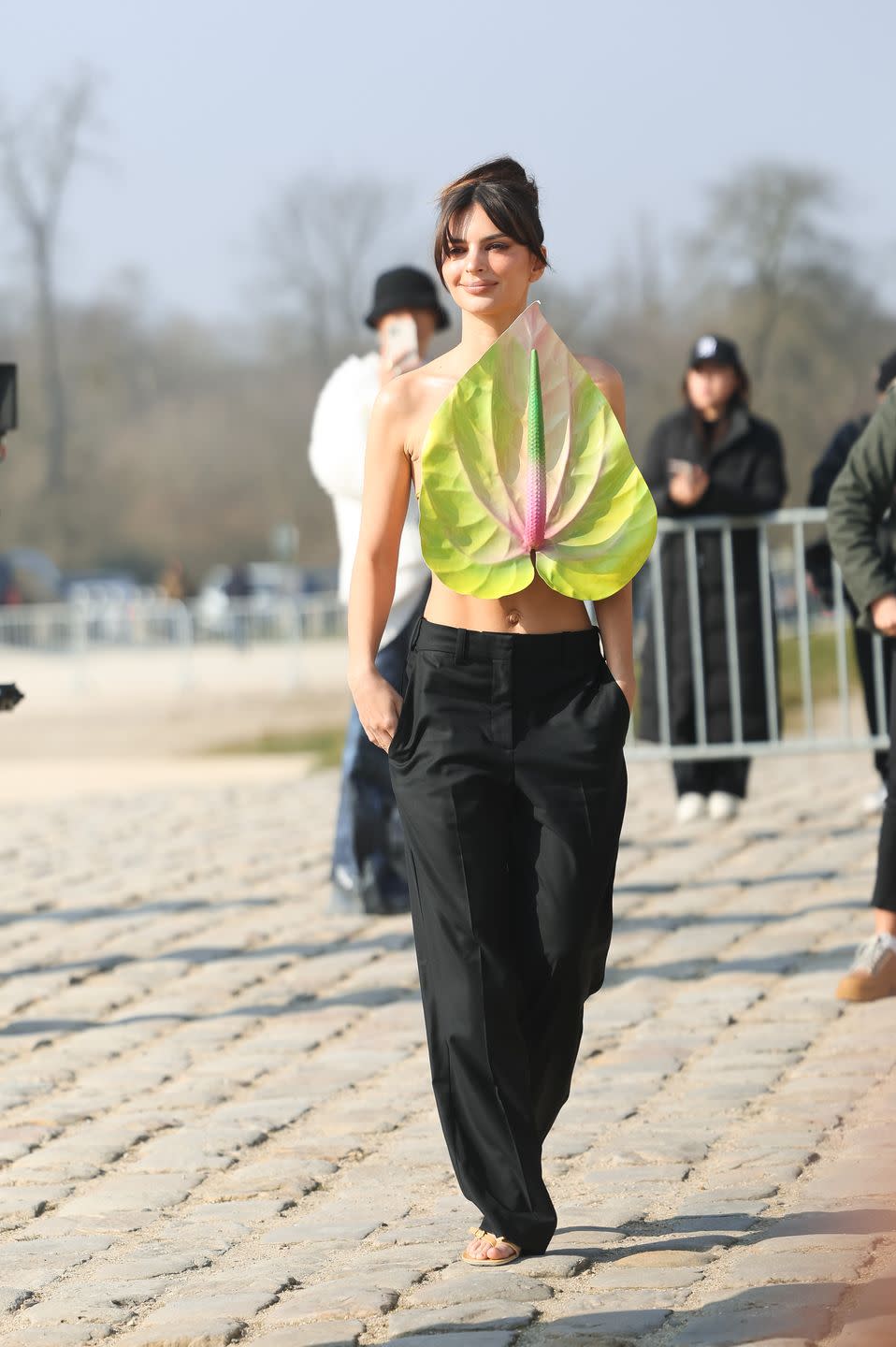 paris, france march 03 emily ratajkowski attends the loewe womenswear fall winter 2023 2024 show as part of paris fashion week on march 03, 2023 in paris, france photo by jacopo raulegetty images