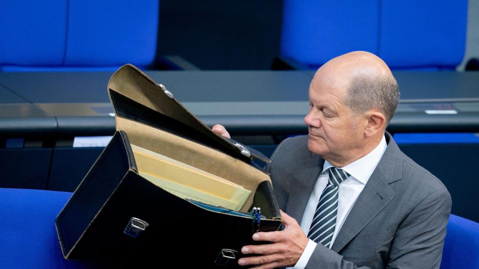 Finanzminister Olaf Scholz stellt sich am kommenden Mittwoch bei einer Sondersitzung des Finanzausschusses den Fragen der Abgeordneten.