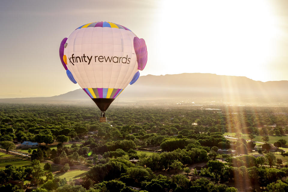 Comcast Unveils Xfinity Rewards Hot Air Balloon in Clovis