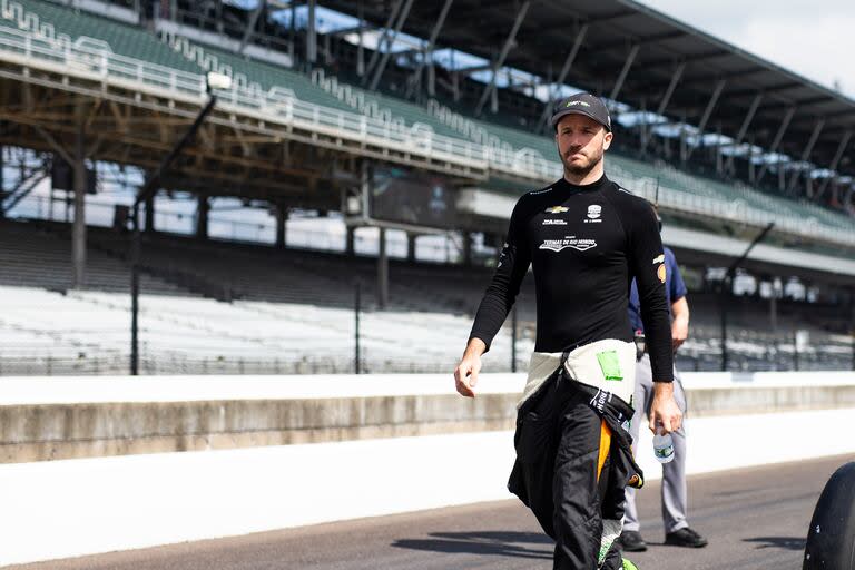 En su primera visita al óvalo de Indianápolis, en 2018, Agustín Canapino consideró que correr a 390km/h era una locura; el domingo va por su segunda participación en las legendarias 500 Millas