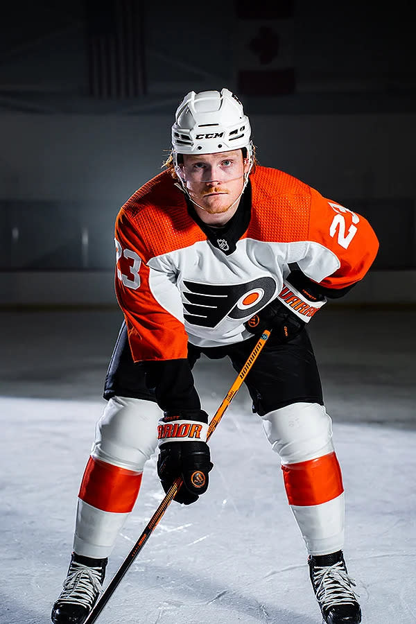 Flyers release new jerseys, which have throwback flavor