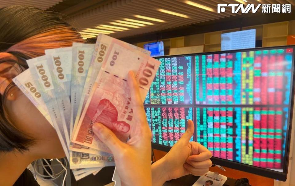 外資今賣超前10大ETF，第一名是復華台灣科技優息（00929），賣超11萬3,694張。（圖／資料畫面）