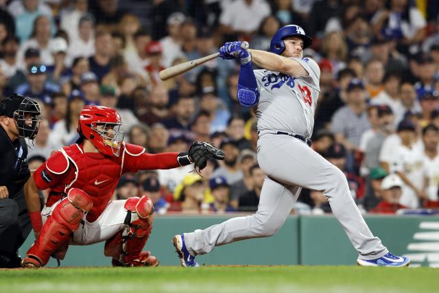 Betts gets ovation, scores twice against former team, Freeman has 4 hits as  Dodgers beat Red Sox 7-4