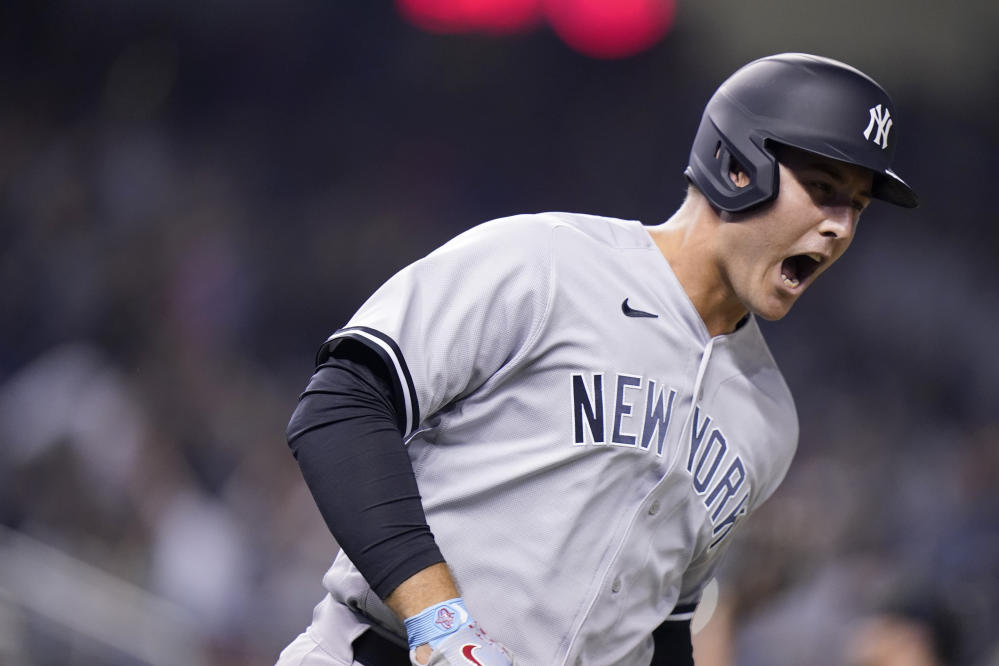 Yankees Vs White Sox Odds: Chicago Favored Over Red-Hot Bombers