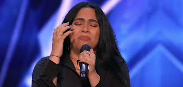 Jayy delivers an emotional tribute to her parents on 'America's Got Talent' Season 16. (Phot: NBC)