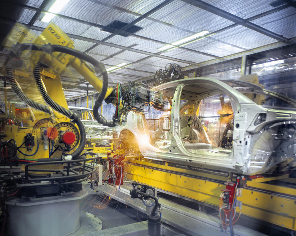 Les robots menacent moins de 10% des emplois en France (Getty)