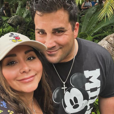 <p> Nicole Polizzi/Instagram</p> Nicole 'Snooki' Polizzi and Jionni LaValle take a selfie at Disney World