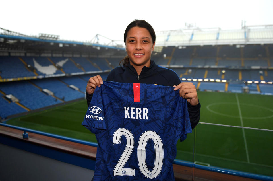LONDON, ENGLAND - NOVEMBER 13: Sam Kerr poses for a photo as she signs for Chelsea Women FC at Stamford Bridge on November 13, 2019 in London, England. (Photo by Harriet Lander - Chelsea FC/Chelsea FC via Getty Images)