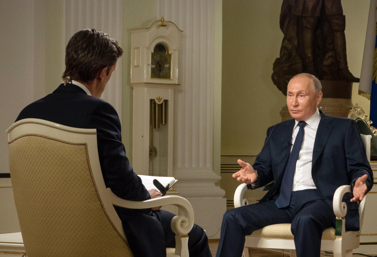 Image: Vladimir Putin during an interview with Keir Simmons (NBC News)