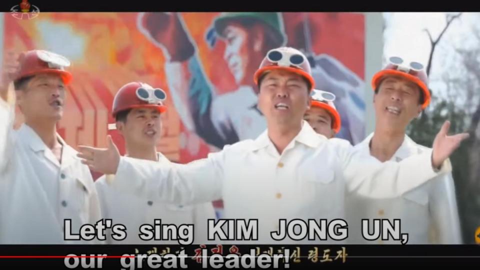 北韓統戰歌曲「友善父親」莫名在TikTok爆紅，迫使首爾緊急下令禁播。（圖／翻攝自슬러시필림 YouTube）