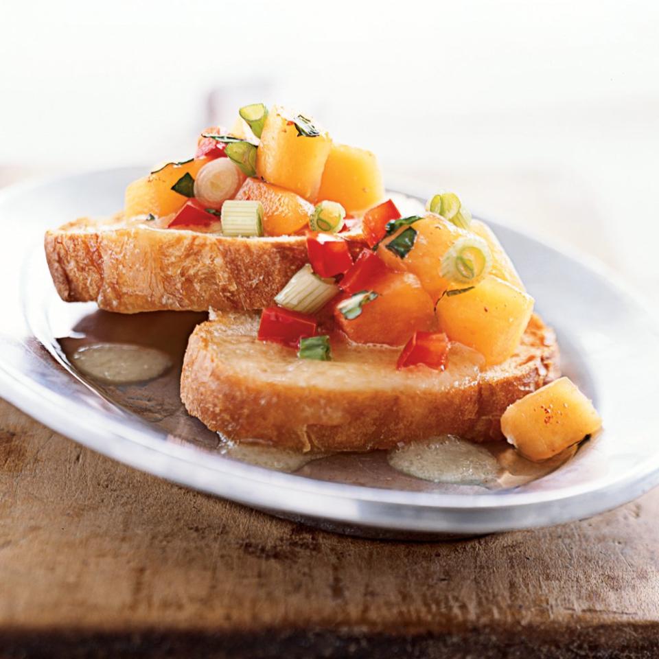 Bruschetta with Peach Salsa and Melted Brie