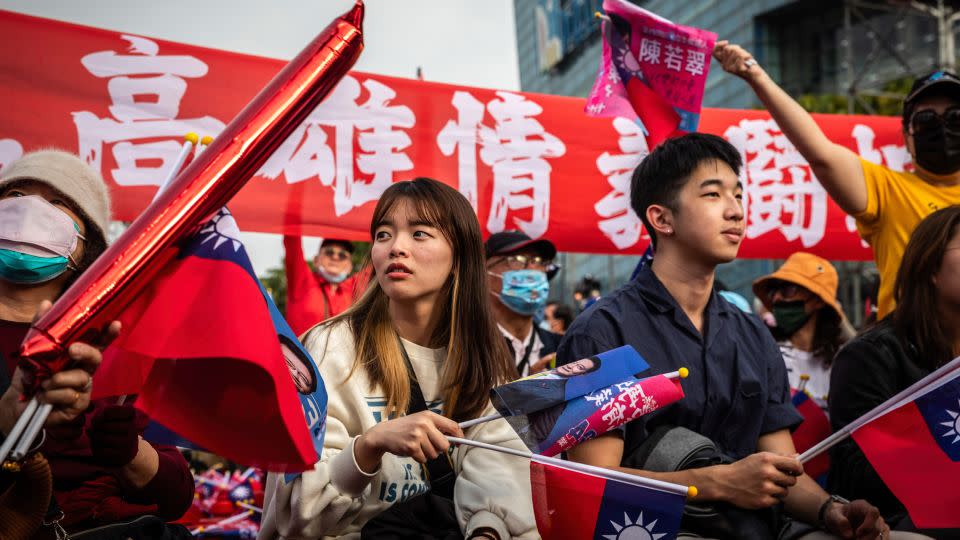 KAOHSIUNG, TAIWAN - 2024/01/07: Supporters attend the election campaign rally. Entering the last week of the Taiwan Presidential Election 2024, the Chinese Nationalist Party/Kuomintang Party (KMT) held a massive election campaign rally in Kaohsiung. (Photo by Alex Chan Tsz Yuk/SOPA Images/LightRocket via Getty Images) - Alex Chan Tsz Yuk/SOPA Images/LightRocket/Getty Images