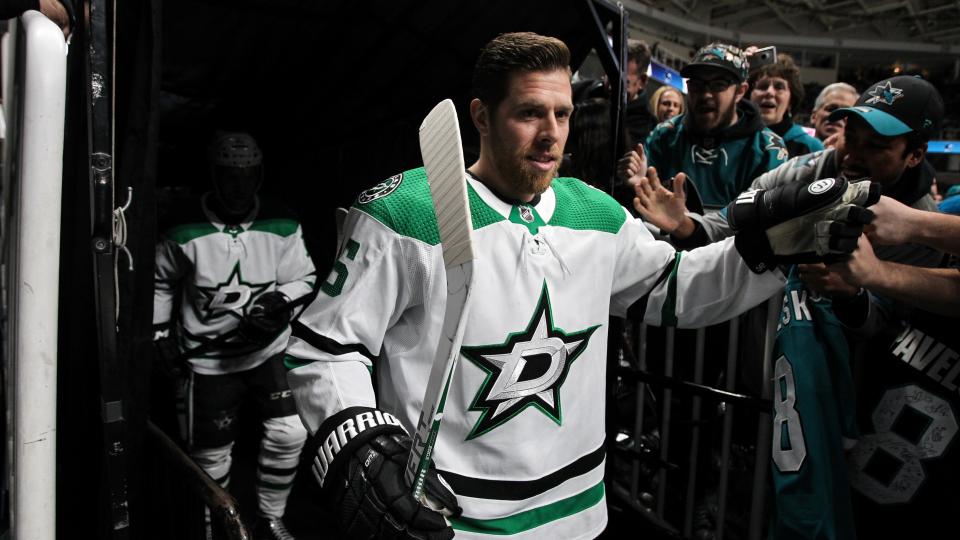 The former Sharks captain returned to San Jose for the first time since signing with Dallas in the off-season. (Getty Images/Kavin Mistry)