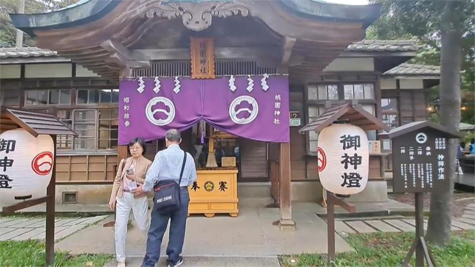 不用出國也能「玩日本」　桃園「鯉魚流光祭」旗海壯觀