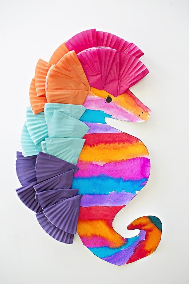 summer crafts watercolor seahorse art