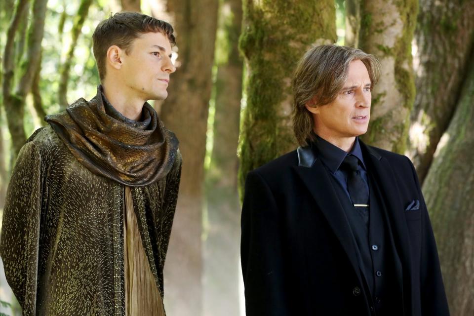 GILES MATTHEY, ROBERT CARLYLE