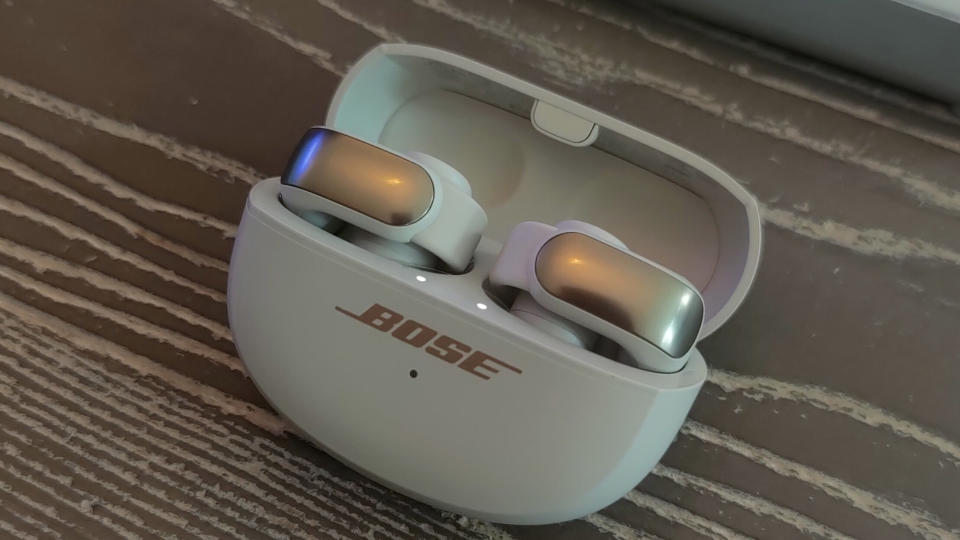 Bose Ultra Open Earbuds