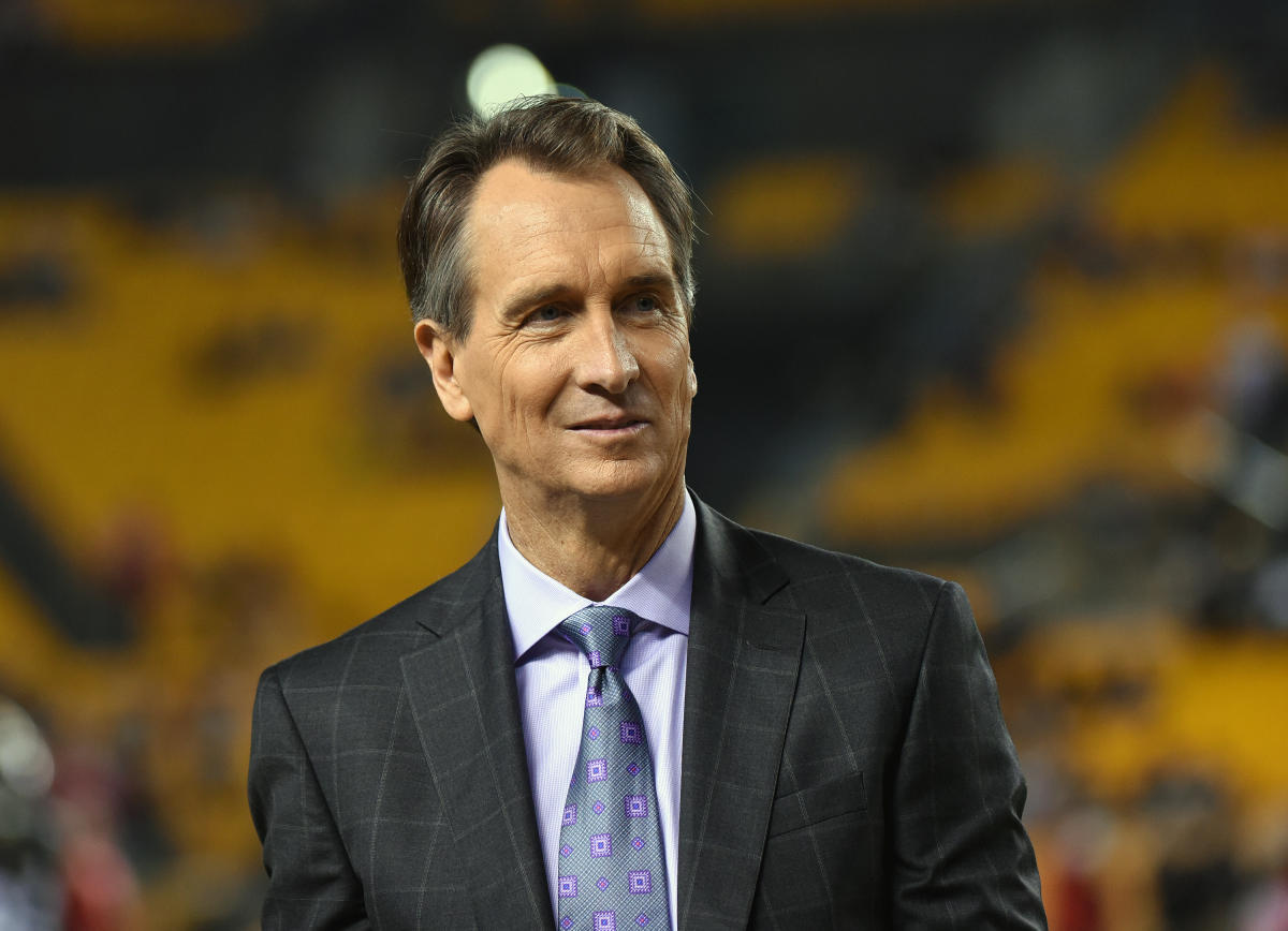 Eagles fans are still mad at Cris Collinsworth, even after winning Super  Bowl