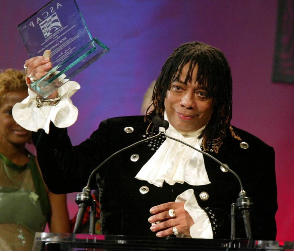Singer Rick James receives the Heritage Award at ASCAP’s 17th Annual Rhythm & Soul Music Awards at the Beverly Hilton Hotel on June 28, 2004 in Los Angeles, California. (Photo by Kevin Winter/Getty Images)