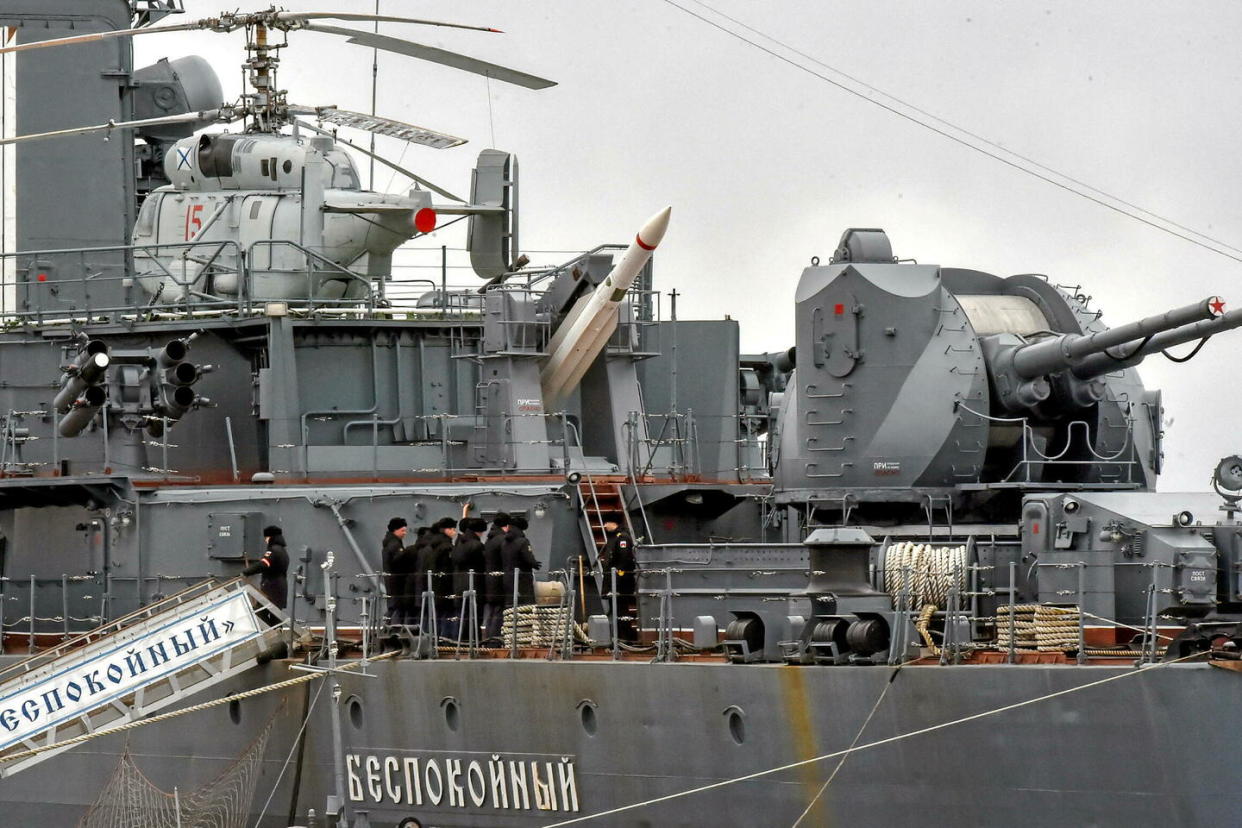 Trois destroyers russes seraient déjà arrivés en Birmanie. (Photo d'illustration)  - Credit:OLGA MALTSEVA / AFP