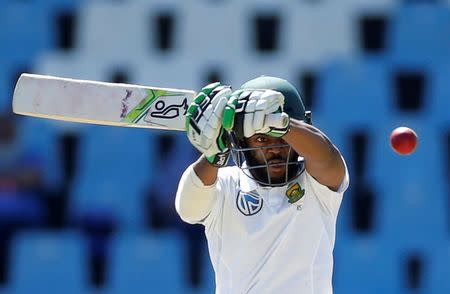 Cricket - New Zealand v South Africa - second cricket test match - Centurion Park, Centurion, South Africa - 28/08/2016. South Africa's Temba Bavuma plays a shot.REUTERS/Siphiwe Sibeko