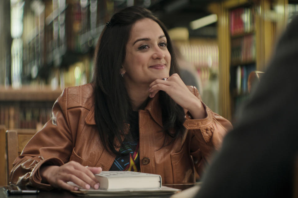 You. Amy-Leigh Hickman as Nadia Farran in episode 402 of You.  (Netflix)
