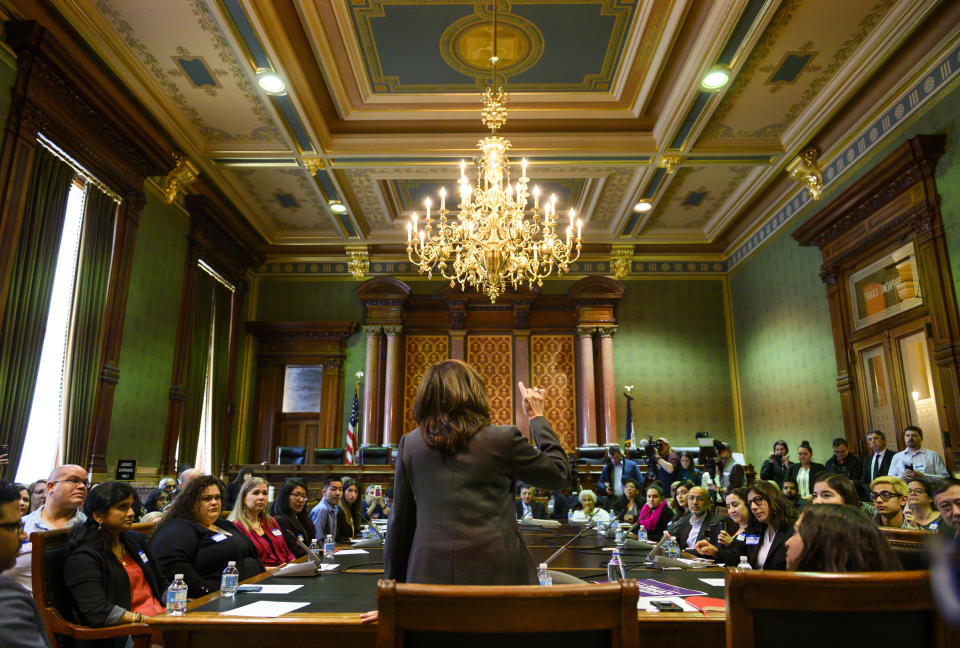 Sen. Kamala Harris is positioning herself more as a common-sense fighter, but her trip in Iowa made clear that voters are still expecting their candidates to have detailed policy ideas and know the issues inside and out.&nbsp; (Photo: Stephen Maturen via Getty Images)