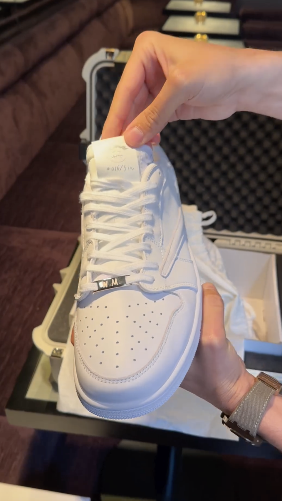 Travis Scott x Air Jordan 1 Low ‘White Party’ (Front).