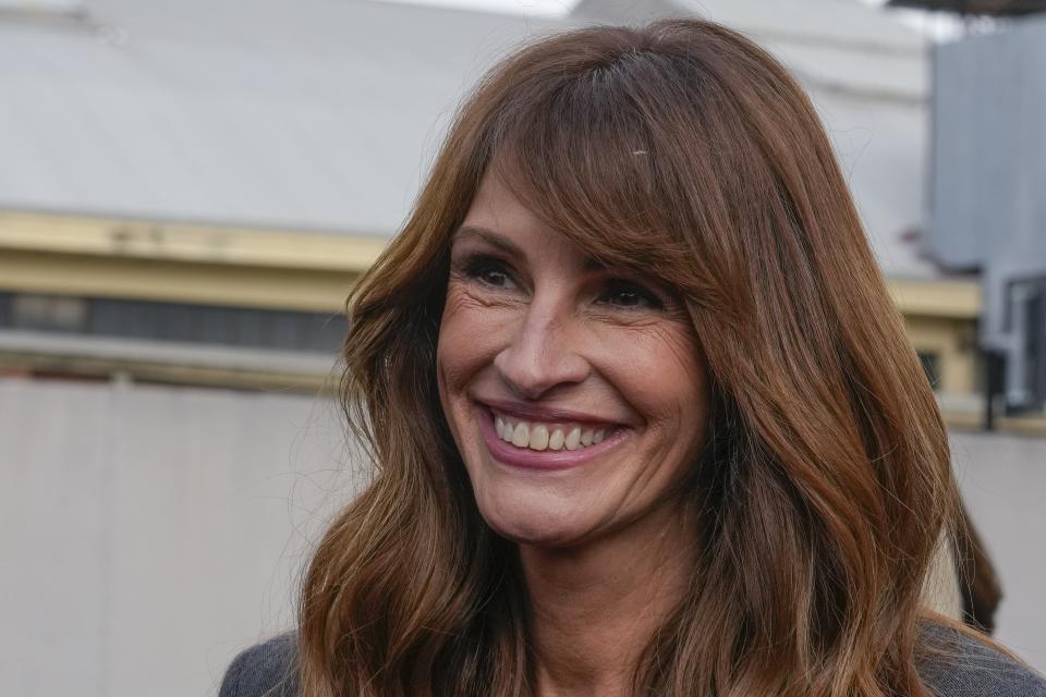 Julia Roberts attends the Gucci women's Spring Summer 2024 collection presented in Milan, Italy, Friday, Sept. 22, 2023. (AP Photo/Luca Bruno)
