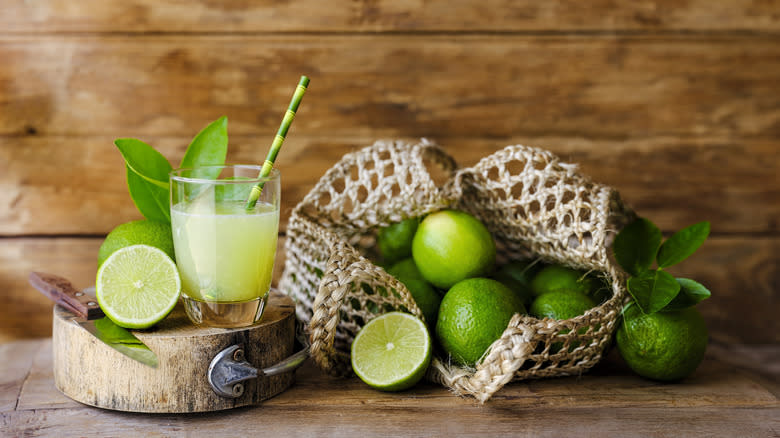 limes in bag, lime juice