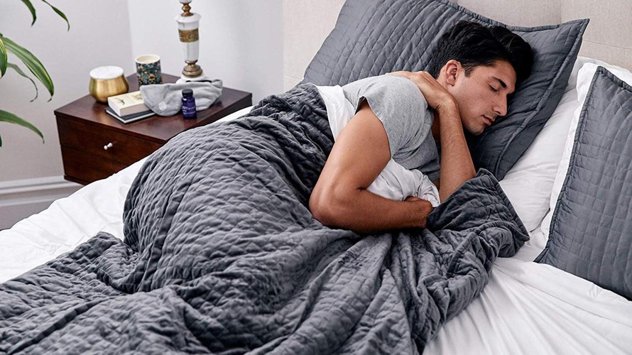 You only have hours left to snag our favorite weighted blanket at its lowest price.