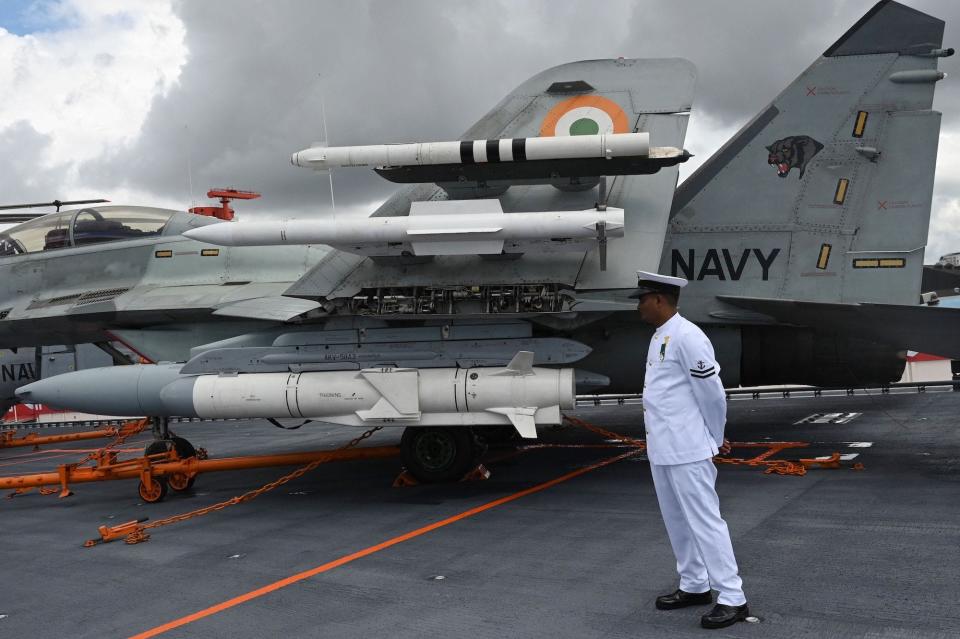 Eine MiG-29 an Bord des Flugzeugträgers INS Vikrant im September 2022. - Copyright: ARUN SANKAR/AFP via Getty Images