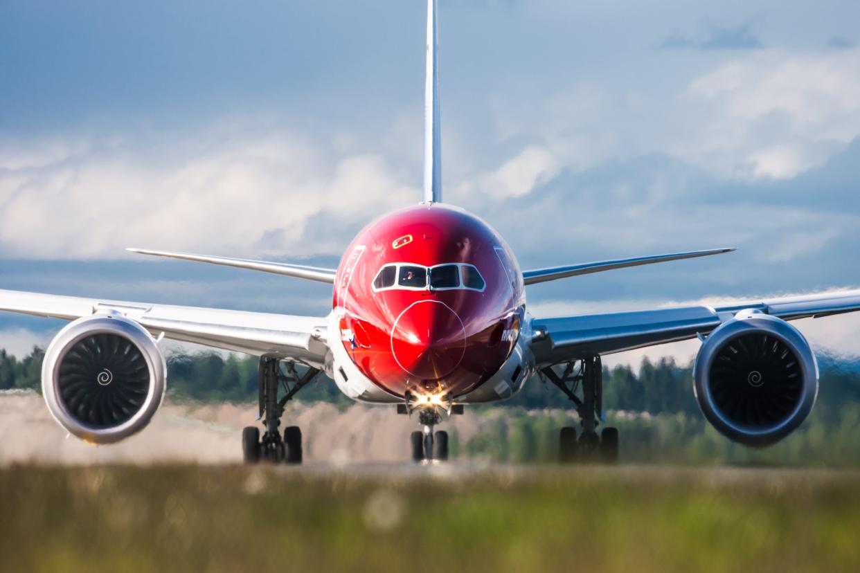 Ground stop: a Norwegian Boeing 787 Dreamliner (Norwegian)