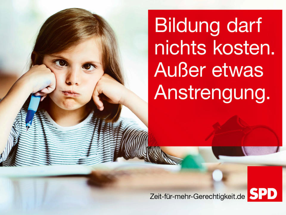 Für die Bundestagswahl 2017 arbeitete die SPD Hand in Hand mit der Hamburger Werbeagentur KNSK. Auf den Großplakaten werben die Sozialdemokraten aber nicht nur mit ihrem Kanzlerkandidaten, sondern auch mit Themen wie Familie, Rente, Lohngleichheit für Frauen, Innovation und – wie in diesem Beispiel ersichtlich – Bildung. (Bild-Copyright: SPD)