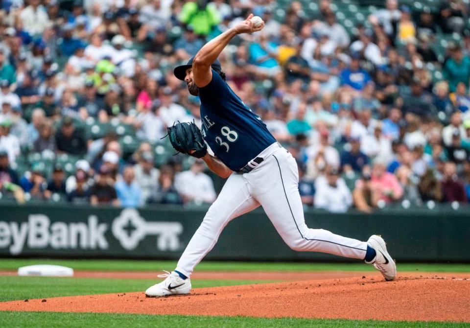 Seattle Mariners starting pitcher Robbie Ray (38) pitches the ball in first inning of the game at T-Mobile Park in Seattle, Wash. on August 10, 2022.